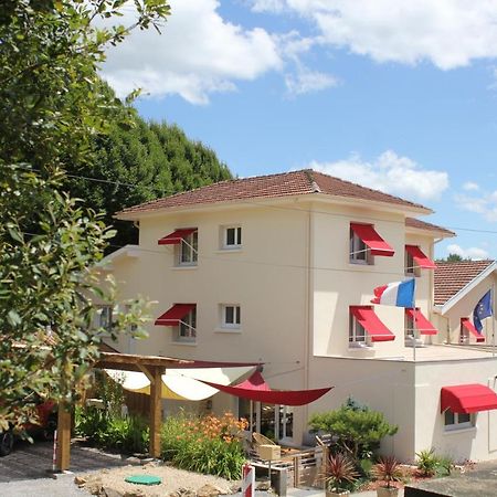 Hotel Du Lac D'Arjuzanx 外观 照片