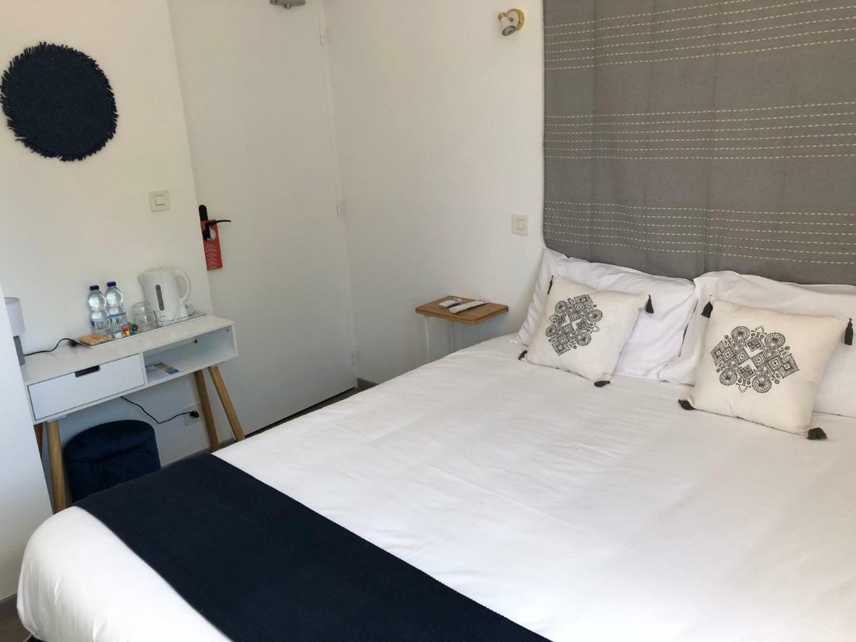 Hotel Du Lac D'Arjuzanx 外观 照片